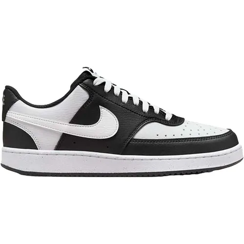 Nike Damen Court Vision Lo Nn Sneaker - Damen-Sneaker im Retro-Design, inspiriert von 80er Basketballschuhen, mit niedrigem, gepolstertem Kragen für hohen Komfort und Atmungsaktivität.