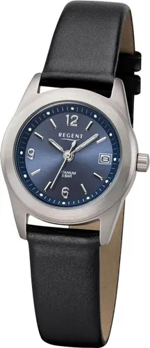 Regent F-1214 Damen Armbanduhr - Schwarz/Blau - Damenuhr mit elegantem Titan-Gehäuse und schwarzem Lederarmband. Das blaue Zifferblatt und die Quarztechnik machen sie zum stilvollen Begleiter für jeden Anlass.