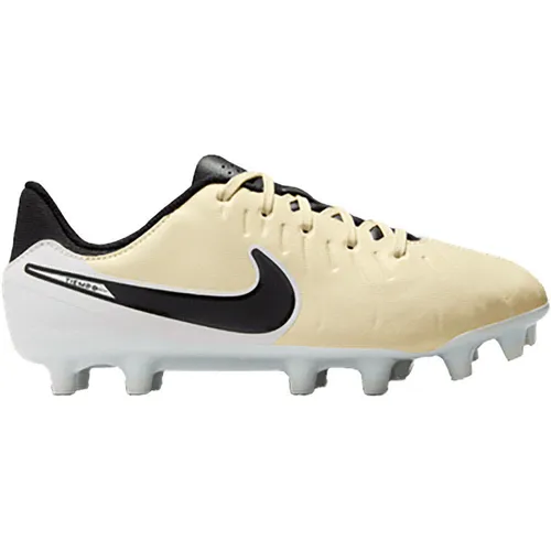 Nike LEGEND 10 ACADEMY FG/MG Kinder - beige - Fußballschuhe mit FlyTouch Lite-Leder für optimalen Tragekomfort, perfekte Ballkontrolle und maximale Traktion auf dem Spielfeld.