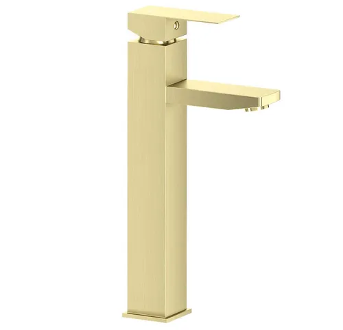 Waschtischarmatur FAUCET-140 in gebürstetem Gold, 29,5 cm hoch - Elegante Waschbeckenarmatur FAUCET-140 aus hochwertigem Edelstahl in gebürstetem Gold. Ideal für moderne Badezimmer, mit robuster Bauweise und praktischem Perlator für optimalen Wasserfluss. Verleiht deinem Waschplatz einen stilvollen Akzent.