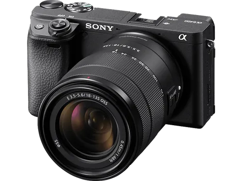 Sony Alpha ILCE-6400A + 18-135 mm OSS, schwarz