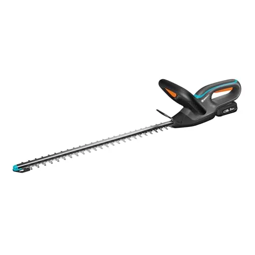GARDENA Akku-Heckenschere EasyCut 55/18V – Kabelloses Schneiden - Die GARDENA EasyCut 55/18V Akku-Heckenschere überzeugt mit 55 cm langen, scharfen Messern und ergonomischem Griff. Ideal für müheloses Schneiden von Ästen bis 17 mm Durchmesser – für ein perfektes Schnittbild!