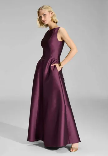 SWING Abendkleid in blau von Swing