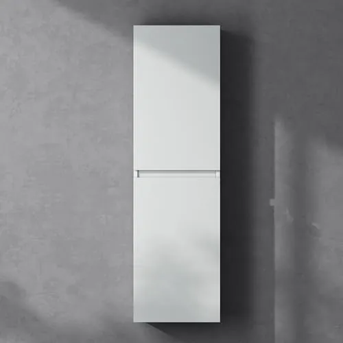 doporro Seitenschrank Badschrank Schmal Hochschrank - Hoch- & Midischränke fürs Bad, feuchtigkeitsbeständig und mit Soft-Close-Türen für leises Öffnen und Schließen. Ideal für Badutensilien mit 4 Fächern und schickem Design in matt weiß.