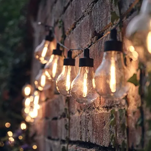 Lights4fun LED-Lichterkette 20er - Retro Party Lichterkette für Outdoor - Batteriebetriebene Lichterkette mit 20 warmweißen LEDs, ideal für stimmungsvolle Abende im Freien. Flexibel einsetzbar und energieeffizient.