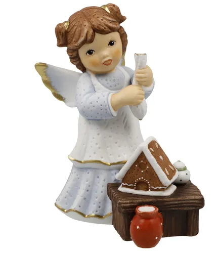 Goebel Nina & Marco Engel - Süßes Knusperhäuschen - Figuren & Statuen: Charmanter Engel aus Porzellan mit süßem Knusperhäuschen-Motiv, perfekt für festliche Dekoration in jedem Raum.