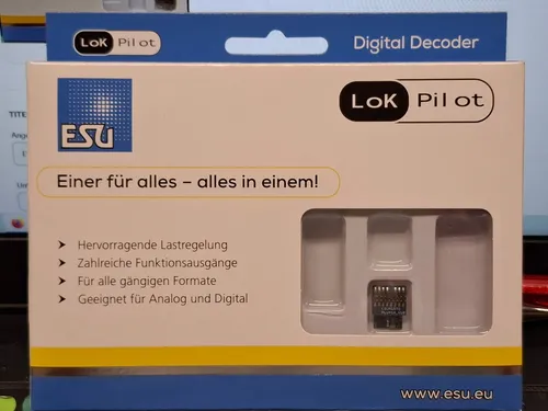 ESU 59814 LokPilot 5 micro DCC/MM/SX/M4 PluX16 - Digitaler Lokdecoder für Spur N und TT, ermöglicht präzise Steuerung mit DCC und mehr, ideal für Modellbahn-Enthusiasten.