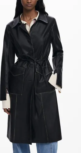 Eleganter Damenmantel Schwarz mit Gürtel und Kontrastdetails