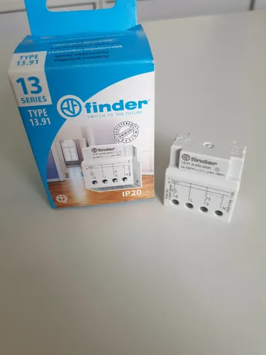 Finder Relais Schaltrelais Stromschalter Stromstoß-Schalter 13.91.8.230.0000