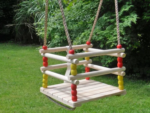 Belladoor Schaukelsitz aus Holz - Babyschaukel Braun (1-tlg) - Robuste Babyschaukel aus wetterbeständigem Holz, ideal für den Innen- und Außenbereich. Sicher und pflegeleicht, für Kinder ab 3 Jahren geeignet. Regelmäßige Wartung empfohlen.