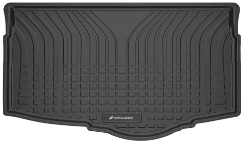 WALSER Kofferraummatte Passform RM für VW T-CROSS (C11, D31) - Schützen Sie Ihren Kofferraum stilvoll mit der WALSER Roadmaster. Diese langlebige Kofferraummatte aus umweltfreundlichem TPE-Material bietet perfekte Passform, einfache Montage und integrierte Schmutzleitungen für einen sauberen Raum. Made in EU!