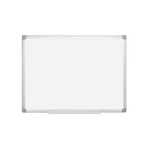 Bi-Office Earth Whiteboard 120x90 cm - Memoboard mit magnethaftender, beschreibbarer emaillierter Stahloberfläche – ideal für Präsentationen und Notizen, inklusive praktischer Stifteablage für mehr Ordnung.