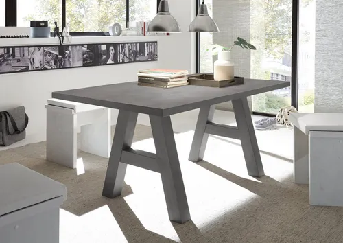 Esstisch in Graphitoptik