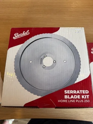 Berkel gezahntes Messer für HomeLine Plus 250 - Allesschneider Zubehör, präzise Schnittführung für perfekte Ergebnisse bei Brot und Brötchen.