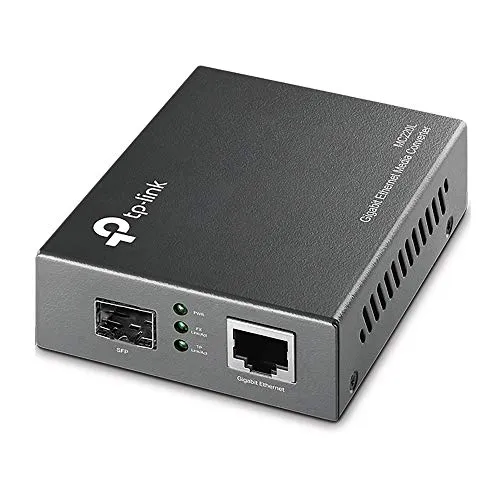 TP-Link MC220L Gigabit-Ethernet-Medienkonverter (802.3ab, 802.3z, Hot-Swap, bis zu 0,55 Km für Multimode-Faser und 10 Km für Singlemode-Faser) schwarz metallic, 1000Mbit/s