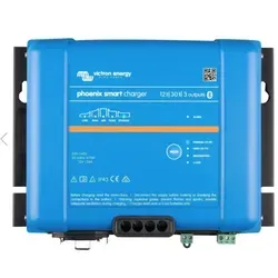Victron Phoenix Smart IP43 Charger 12/30 - Leistungsstarker Batterieladegerät mit Bluetooth - Autobatterien, leistungsstarkes 12V Ladegerät mit 3 Stromausgängen und integriertem Bluetooth für optimale Steuerung und Vernetzung.