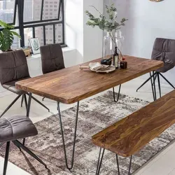 BAGLI Esstisch aus Massivholz Sheesham 120 cm – Moderner Küchentisch mit Metallbeinen - Esstisch aus Massivholz Sheesham, ideal für kleine Essbereiche oder Küchen. Handgefertigt und einzigartig durch natürliche Maserung, abgerundete Ecken für mehr Sicherheit.