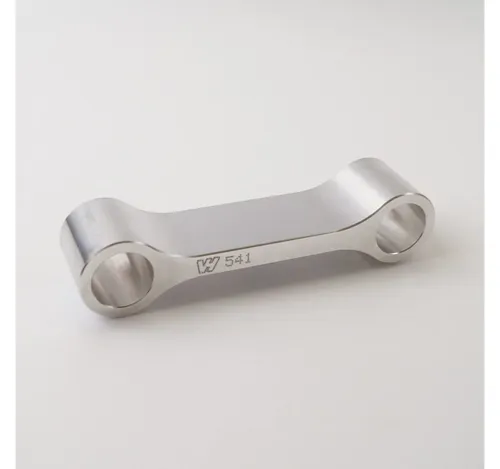 Honda CBR 600 F Hecktieferlegung 40mm ABE - Optimale Tieferlegung für Honda CBR 600 F (BJ 1991-94, 1997-98). Bietet verbesserte Stabilität und Fahrkomfort. Einfache Montage, ideal für individuelle Anpassungen.