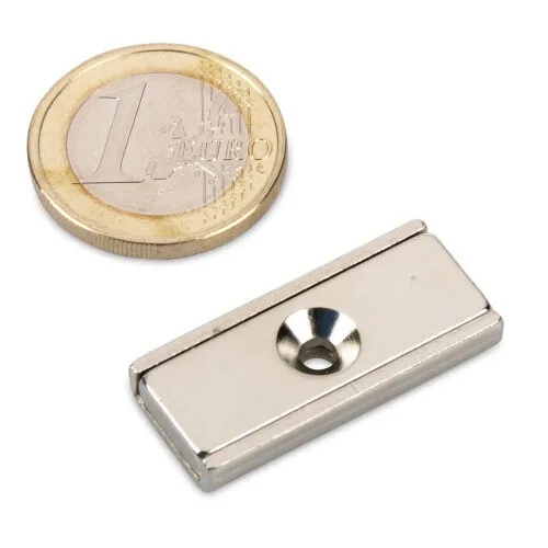 Neodym Flachleiste 30 x 13 x 5 mm mit Bohrung und Senkung - 9 kg