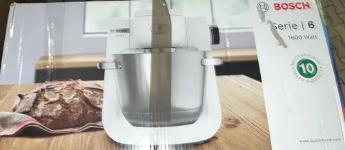 BOSCH Küchenmaschine Serie 6 MUMS6ZS18 - Küchenmaschine mit 5,5 l Edelstahl- und Kunststoffschüsseln, integrierter Waage und 10 Automatikprogrammen - ideal für kreative Kochabenteuer!