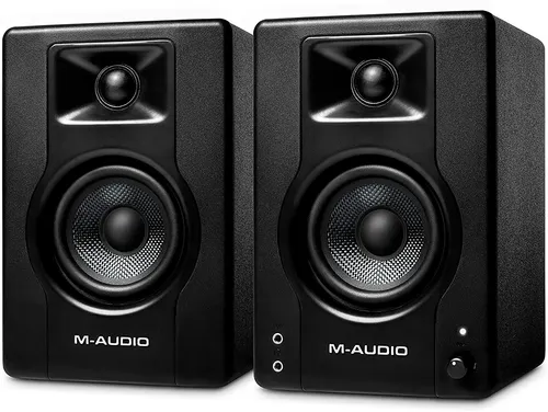 M-Audio BX3 - Aktive 120-Watt Desktop-Computerlautsprecher - Lautsprecher für Gaming, Musikproduktion und Streaming mit Studiomonitor-Sound, MDF Gehäuse und Bassreflex-Design für tiefen, satten Klang.