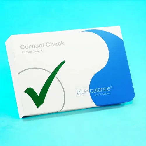 blue balance® Cortisol Selbsttest – Stresshormon im Check - Sonstige, einfacher Speicheltest zur Überprüfung des Cortisolspiegels, inkl. Test-Kit und Versandumschlag für eine bequeme Probenahme.