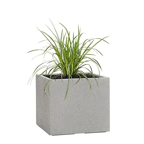 Pflanzwerk® Pflanzkübel Cube 23x23x23cm Granit Grau – Frostbeständig und UV-Schutz - Hochwertiger Pflanzkübel von Pflanzwerk für drinnen und draußen. Frostbeständig und langlebig dank spezieller Imprägnierung. Ideal für ein optimales Pflanzergebnis! Maße: 23x23x23cm, Gewicht: ca. 3kg.