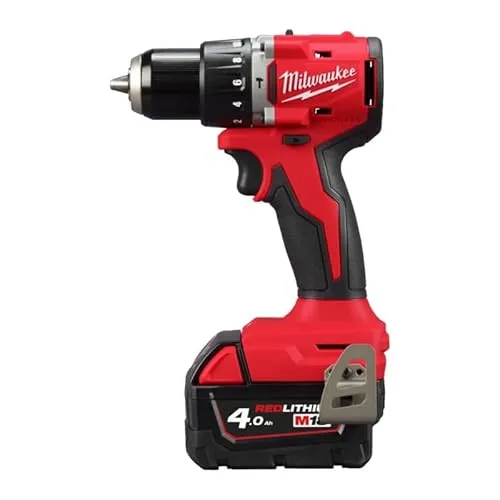 MILWAUKEE 4933492824 M18BLPDRC-402C Power Type - Sägen mit leistungsstarker M18BLPDRC-402C Technologie für effizientes Arbeiten und präzise Schnitte.