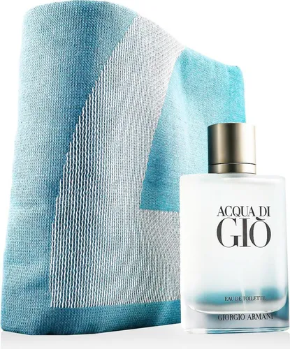 Giorgio Armani Acqua Di Gio Giftset - Exklusives Geschenkset mit 100ml Acqua di Giò Eau de Toilette und luxuriösem ARMANI Handtuch. Perfekt für den modernen Mann, der frische Eleganz schätzt.