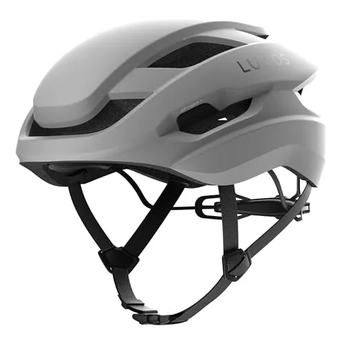 Lumos Ultra Fly - Leichter, optimierter Fahrradhelm mit Sonnenbrillenport - Fahrradhelm mit nur 250g Gewicht und FlexiFit-System für perfekten Sitz. MIPS-Technologie für erhöhte Sicherheit und integrierter Sonnenbrillenport für praktischen Komfort beim Radfahren.