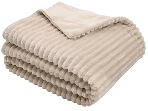 ZOLLNER Flauschige Kuscheldecke 150x200 cm, Beige in beige von Zollner