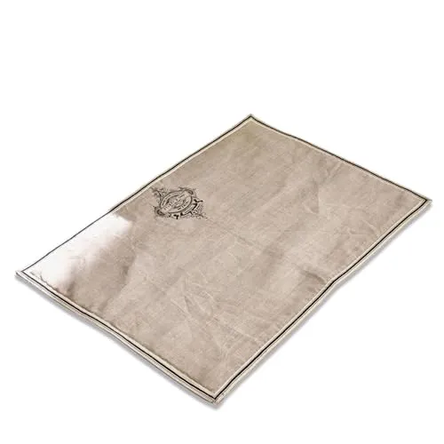 Loberon Badematte Rania - Vintage-Print & zarte Streifen-Bordüre - Badematte mit charmantem Vintage-Print, sehr saugfähig und ideal für ein stilvolles Badezimmer. Hergestellt aus Baumwolle und Leinen, sorgt sie für Komfort und Eleganz.