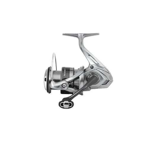 Shimano NASCI FC C3000 - Hochwertige Spinnrolle von Shimano, ideal für Angler, die Leistung und Zuverlässigkeit schätzen.