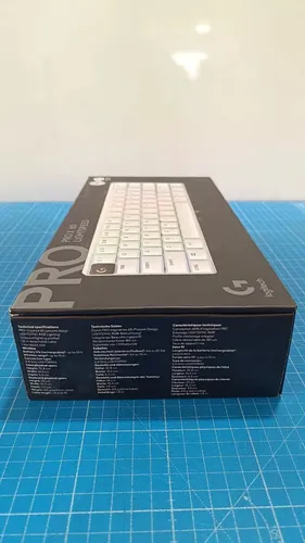 Logitech G PRO X 60 Kabellose Mechanische Tastatur - Tastaturen mit LightSpeed Technologie für ultra-schnelle Reaktionszeiten, kabellos und im eleganten Weiß, ideal für Gamer.
