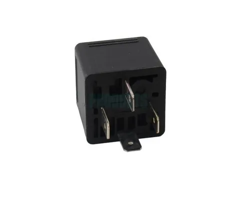 FEBI BILSTEIN 39739 Steuergerät für Elektrolüfter - Relais für Motorkühlung, bietet zuverlässige Temperaturkontrolle und optimale Kühlleistung für Ihr Fahrzeug.