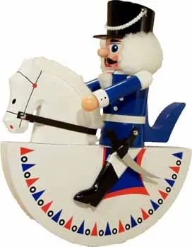 Rudolphs Schatzkiste Nussknacker Reiterlein Husar blau - Weihnachtliche Nussknackerfiguren, handgefertigt aus dem Erzgebirge, ideal für die Winterdekoration und zum Knacken von Nüssen.