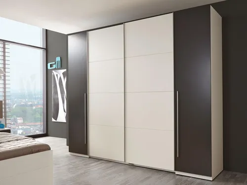 Kleiderschrank