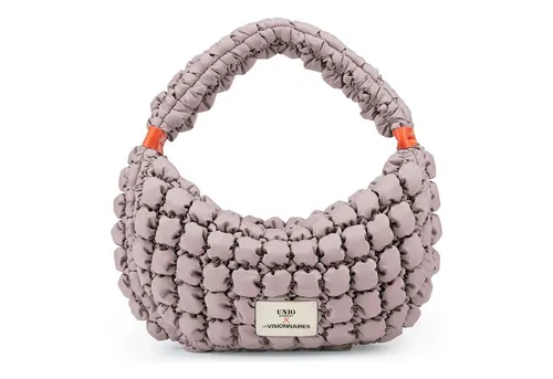 LES VISIONNAIRES Unio Banana Schultertasche 35 cm in Rosa - Stylische 35 cm Schultertasche von LES VISIONNAIRES, perfekt für den Alltag. Leicht und modisch, bietet sie ausreichend Platz für Ihre Essentials und setzt ein farbenfrohes Statement.