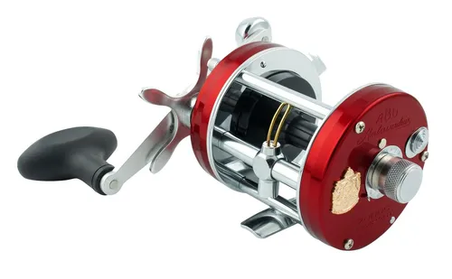 ABU GARCIA Ambassadeur 7000 Compact - Hochwertige Baitcasting-Rolle - Angelrollen für Süßwasserangeln mit Aluminiumspule, 4 Kugellagern und 69cm Schnureinzug. Ideal für präzises Angeln und hohe Schnurkapazität.