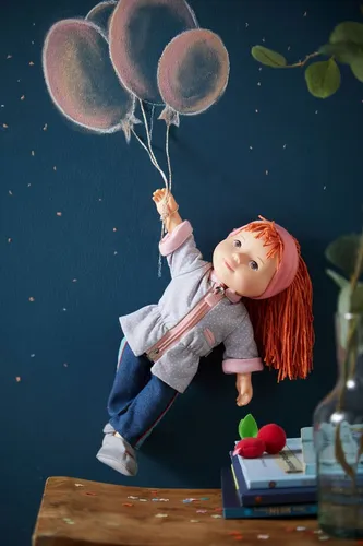 HABA 306547 - Kleiderset Pünktchen-Parka, kuschelig mit Stirnband für Puppen bis 32 cm, einfach an- und auszuziehen