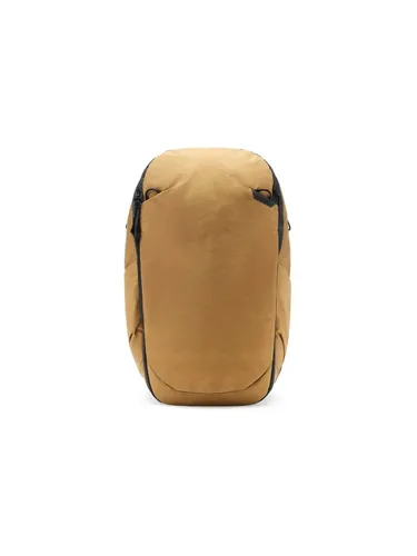 Peak Design Travel Backpack Coyote 30L - Rucksack in Coyote (Braun/Beige) mit 30L Volumen, ideal für Reisen und Outdoor-Aktivitäten, bietet vielseitige Fächer und Komfort.