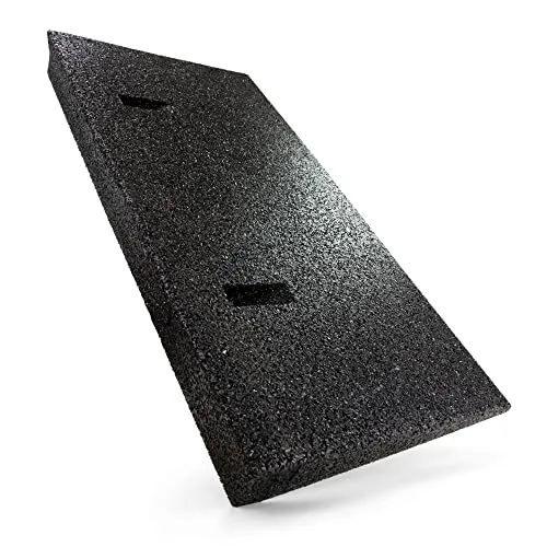 TOPRUBBER ® Bordsteinrampe 500x250x45 Bordstein Auffahrrampe aus Gummigranulat