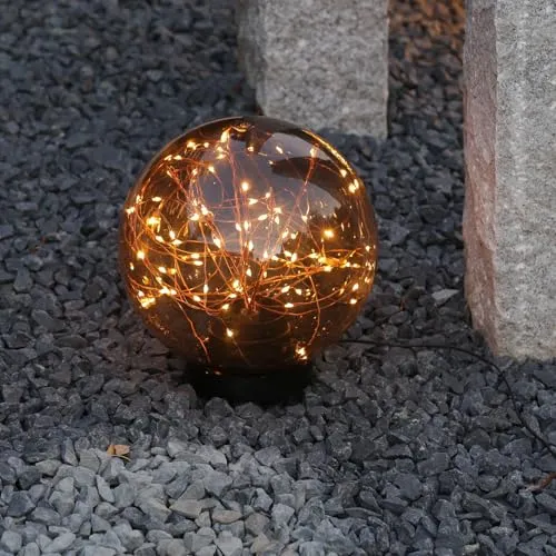 LED Kugel mit Drahtlichterkette