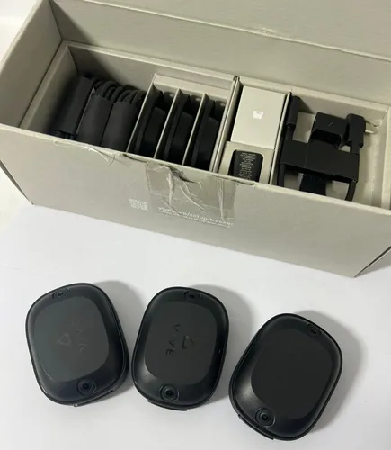 HTC Ultimate Tracker für VIVE XR Elite und VIVE Focus 3