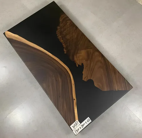 Esstisch River Table aus echtem Holz mit Epoxidharz 150x80 cm - Hochwertiger Esstisch im modernen Design, gefertigt aus echtem Holz und Epoxidharz. Ideal für bis zu 6 Personen, perfekt für das Esszimmer. Ein echter Blickfang!