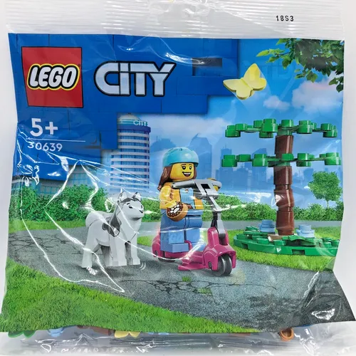LEGO® City 30639 Hundepark und Roller | mit 1 Minifigur | 24 Teile | Ab 5 Jahren