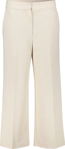 Betty Barclay Hose Klassisch 3/4 LAEnge Soft Nature 38 - Elegante 3/4-Hose im Relaxed Fit für optimalen Tragekomfort. Mit französischen Taschen und High Waist-Leibhöhe perfekt für stilvolle Anlässe.