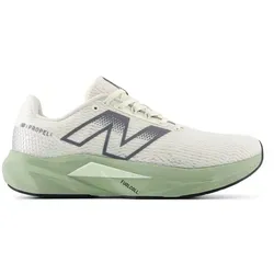 New Balance FuelCell Propel V5 - Runningschuhe US 12 | EU 46,5 - Laufschuhe mit optimaler Energierückgabe für Dein tägliches Training. Ideal für Roadrunning und in auffälliger bunter Farbe. Entdecke weitere Top-Angebote von New Balance bei Bergfreunde.de!