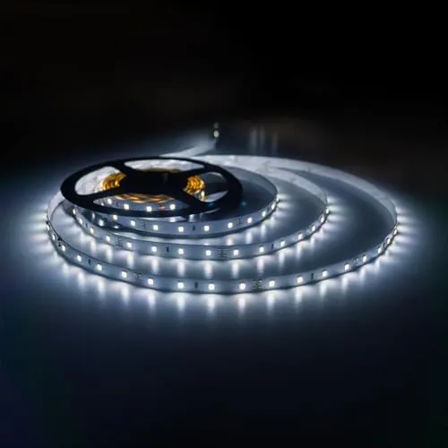 illuburg 12V LED Strip 5m Kaltweiß 6000K 64LEDs/M 6W/M 4050lm SMD 2835 Dimmbar Selbstklebend LED Streifen Lichtband Lichtleiste Deko Beleuchtung