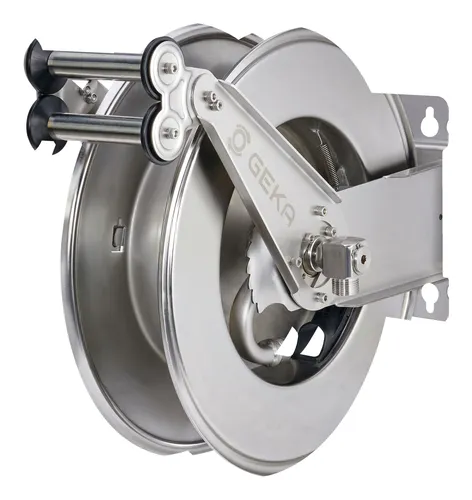 GEKA plus automatischer Schlauchaufroller EA15 - Schlauchtrommeln mit robuster Edelstahlkonstruktion und automatischem Rückzug für einfache Handhabung. Ideal für 15 m 3/4“ oder 25 m 1/2“ Schläuche, flexibel montierbar.